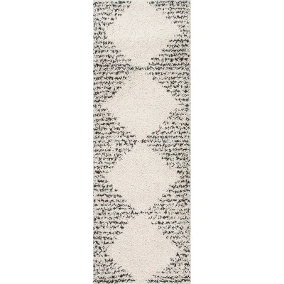 NuLOOM Scarlette Abstract Diamond Shag Area Rug 10 NuLOOM Scarlette Abstract Diamond Shag Area Rug - Image 8
