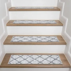 World Rug Gallery Contemporary Trellis Non-Slip Stair Treads -Home Improvement Store GUEST 153aee95 3d21 44e9 8b21 bde2d398a945