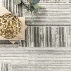 NuLOOM Violet Modern Abstract Linework Area Rug -Home Improvement Store GUEST 1fa2a197 468d 4a1f 8fcb 340934a6771e