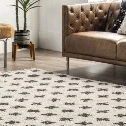 NuLOOM Fatima Cross Cozy Shag Tassel Area Rug -Home Improvement Store GUEST 2b114176 830d 4547 bd45 5315f3519171