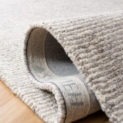 Himalaya HIM153 Hand Tufted Area Rug - Safavieh -Home Improvement Store GUEST 347f1c20 565a 49a8 9801 907bd1e20c79