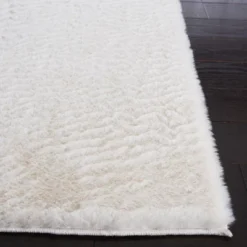 Faux Rabbit Fur FRF500 Power Loomed Machine Washable Area Rug - Safavieh