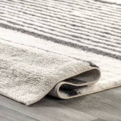 Lauren Liess X RugsUSA - Striped Wool Machine Washable Area Rug -Home Improvement Store GUEST 5d194dca d69d 4bd8 b03e 404b6be78573