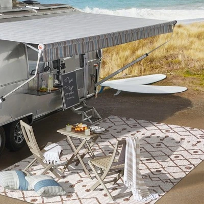 Nokat Modern Bohemian Inspired Indoor/Outdoor Area Rug - JONATHAN Y 12 Nokat Modern Bohemian Inspired Indoor/Outdoor Area Rug - JONATHAN Y - Image 10