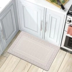 World Rug Gallery Bordered Bohemian Anti-Fatigue Standing Mat