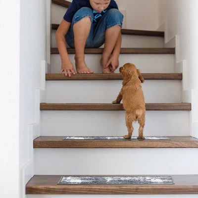 World Rug Gallery Distressed Contemporary Bohemian Non-Slip Stair Treads 9 World Rug Gallery Distressed Contemporary Bohemian Non-Slip Stair Treads - Image 7