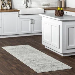 NuLOOM Leila Abstract Modern Medallion Area Rug