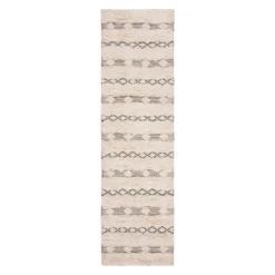 Ashlee Geometric Design Woven Rug - Safavieh -Home Improvement Store GUEST 7f8a1267 d999 41e6 9e3b d43ccfdbc661