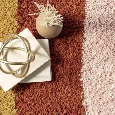 NuLOOM Ela Half Rainbow Shag Area Rug 7 NuLOOM Ela Half Rainbow Shag Area Rug - Image 5