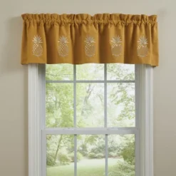 Park Designs Pineapple Lined Valance 60" X 14"