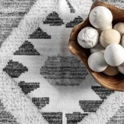 NuLOOM Arie Diamond Machine Washable Area Rug -Home Improvement Store GUEST 939630e7 8ec5 44a4 9bbc dc7a8d1dd6ae