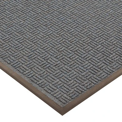 3'x5' Solid Doormat Blue/Black - HomeTrax 5 3'x5' Solid Doormat Blue/Black - HomeTrax - Image 3