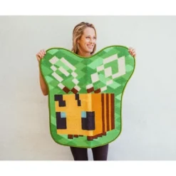 Ukonic Minecraft Honey Bee Accent Rug | 31 X 29 Inches -Home Improvement Store GUEST e195a91a 968a 411d 8a31 123e911a77e9