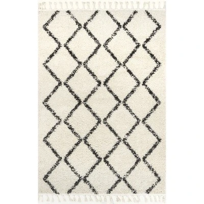 NuLOOM Michelle Diamond Trellis Tassel Area Rug 11 NuLOOM Michelle Diamond Trellis Tassel Area Rug - Image 9