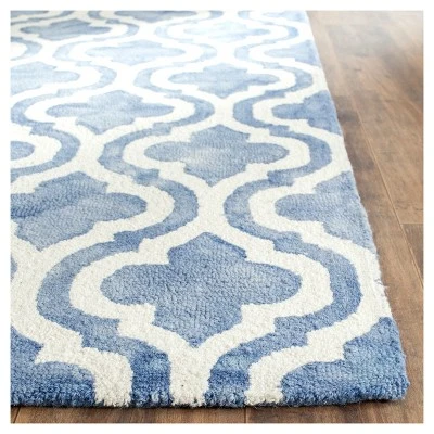 Hailie Quatrefoil Design Area Rug - Safavieh 3 Hailie Quatrefoil Design Area Rug - Safavieh